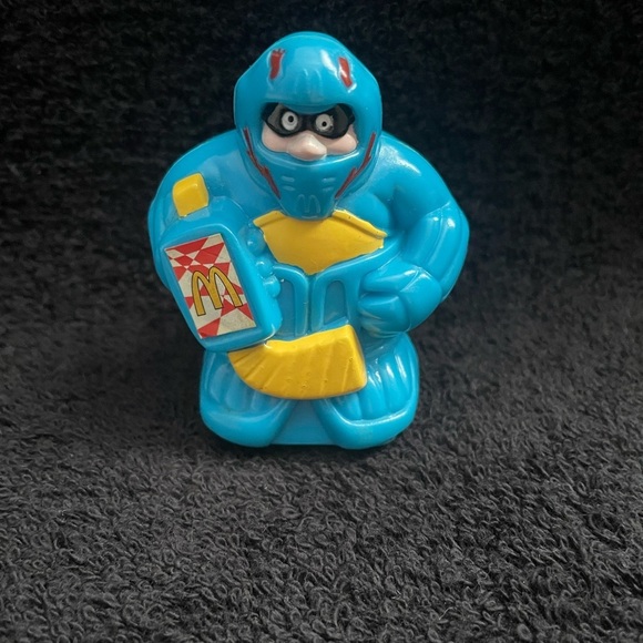McDonald's Other - VINTAGE 1998 "NAGANO OLYMPICS" MCDONALDS TOY Hamburglar Hockey Player